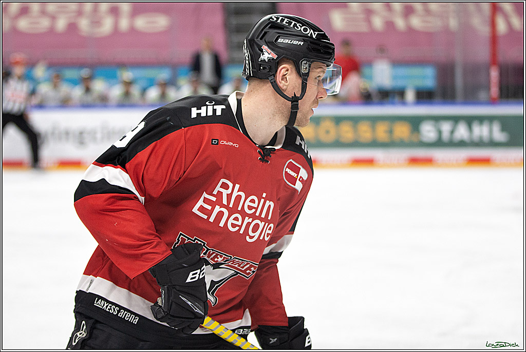 PENNY DEL; Koelner Haie- Eisbaeren Berlin; Koeln, 28.12.2021